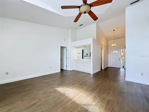 4165 Rosas Avenue Sarasota FL 34233