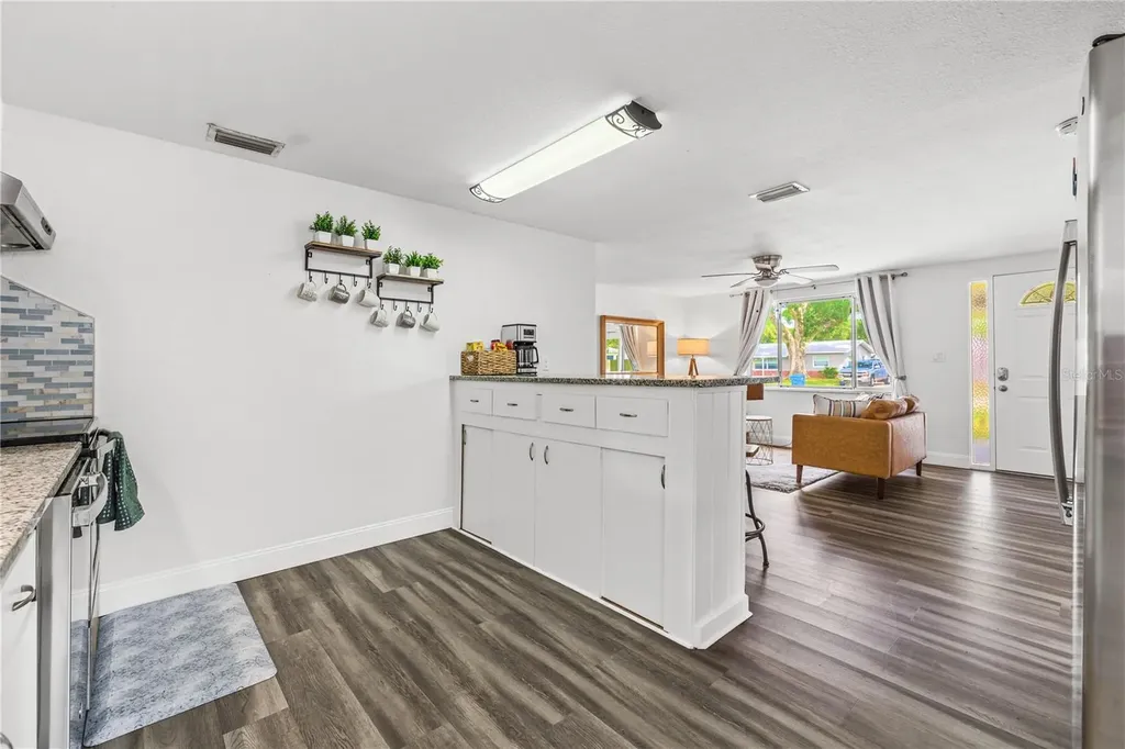5624 63rd Street N St Petersburg FL 33709