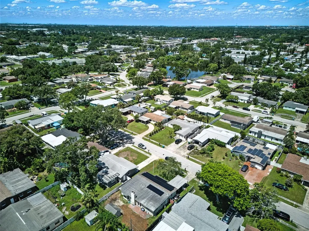 5624 63rd Street N St Petersburg FL 33709