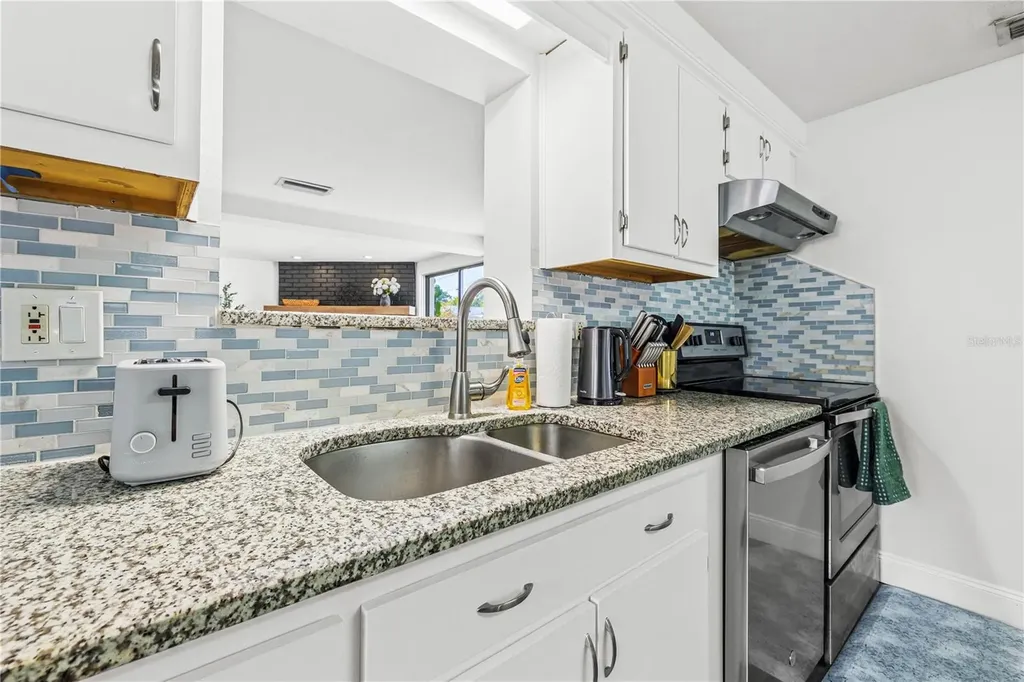 5624 63rd Street N St Petersburg FL 33709