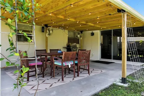 5624 63rd Street N St Petersburg FL 33709