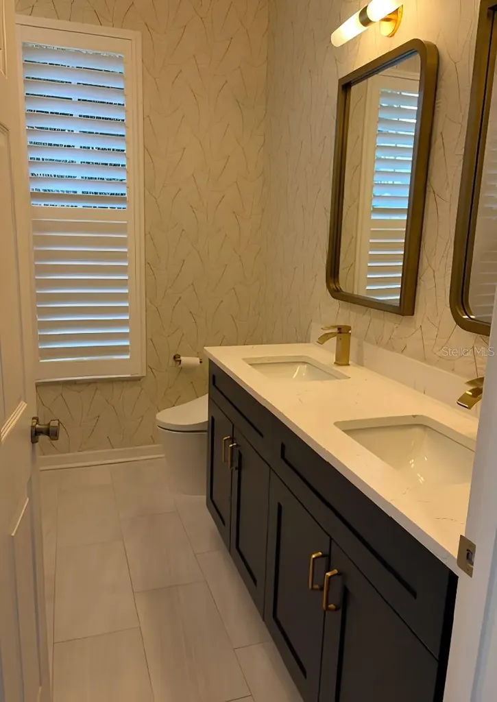 4824 Hanging Moss Lane Sarasota FL 34238