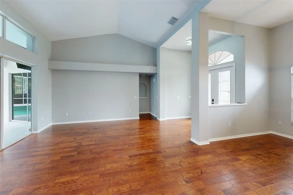 4824 Hanging Moss Lane Sarasota FL 34238