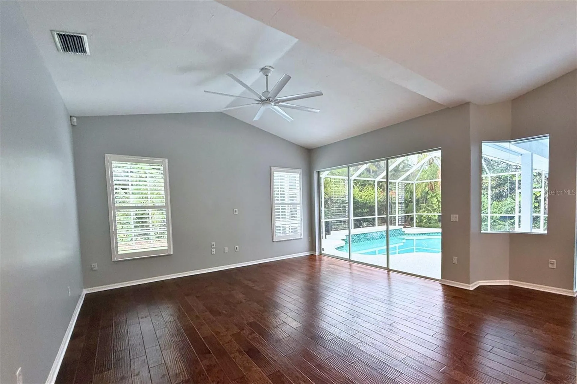 4824 Hanging Moss Lane Sarasota FL 34238