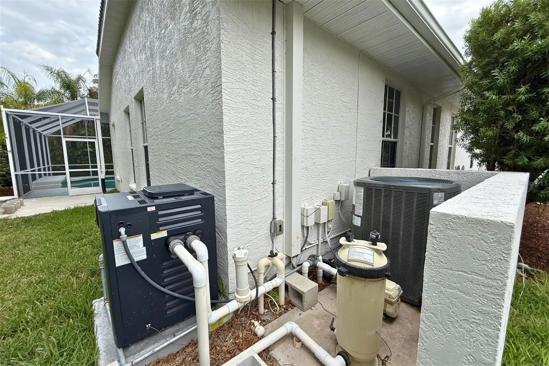 4824 Hanging Moss Lane Sarasota FL 34238