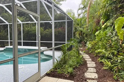 4824 Hanging Moss Lane Sarasota FL 34238