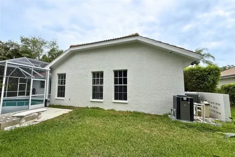 4824 Hanging Moss Lane Sarasota FL 34238