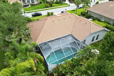 4824 Hanging Moss Lane Sarasota FL 34238