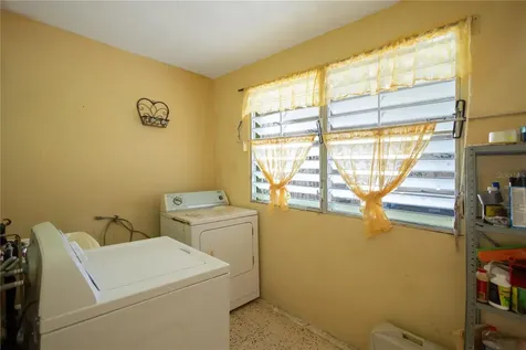 14 Gobeo Vieques PR 00765