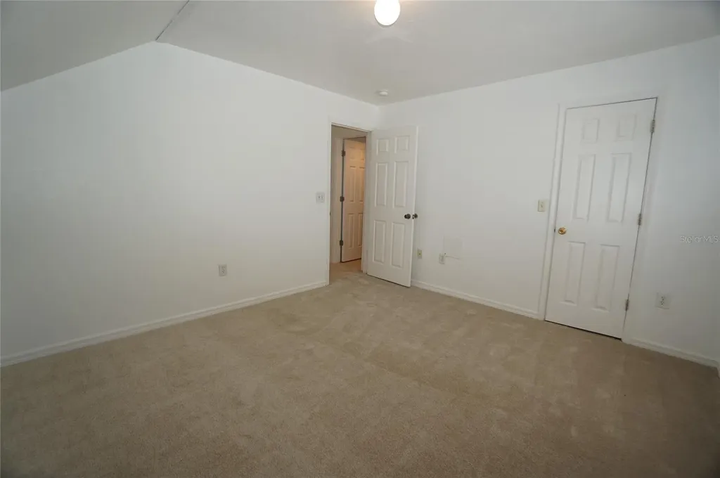 805 W 113th Avenue Tampa FL 33612