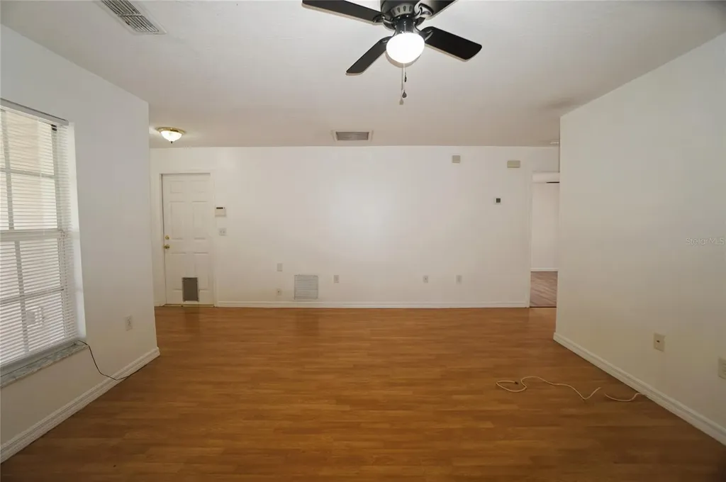 805 W 113th Avenue Tampa FL 33612