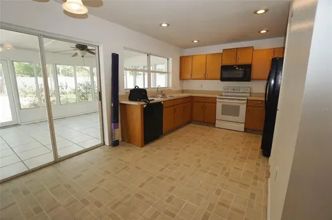 805 W 113th Avenue Tampa FL 33612