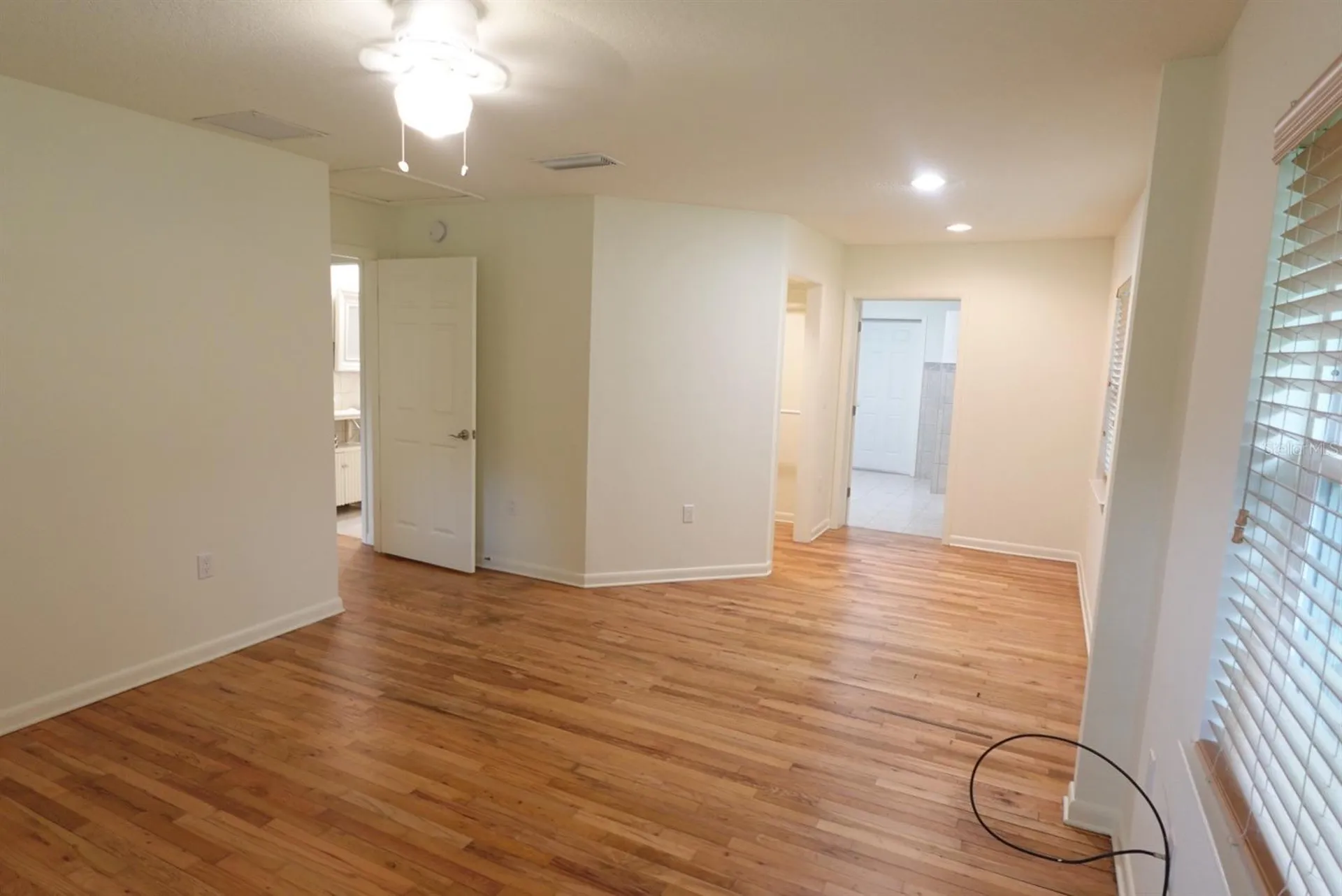 11715 N 51st Street Tampa FL 33617
