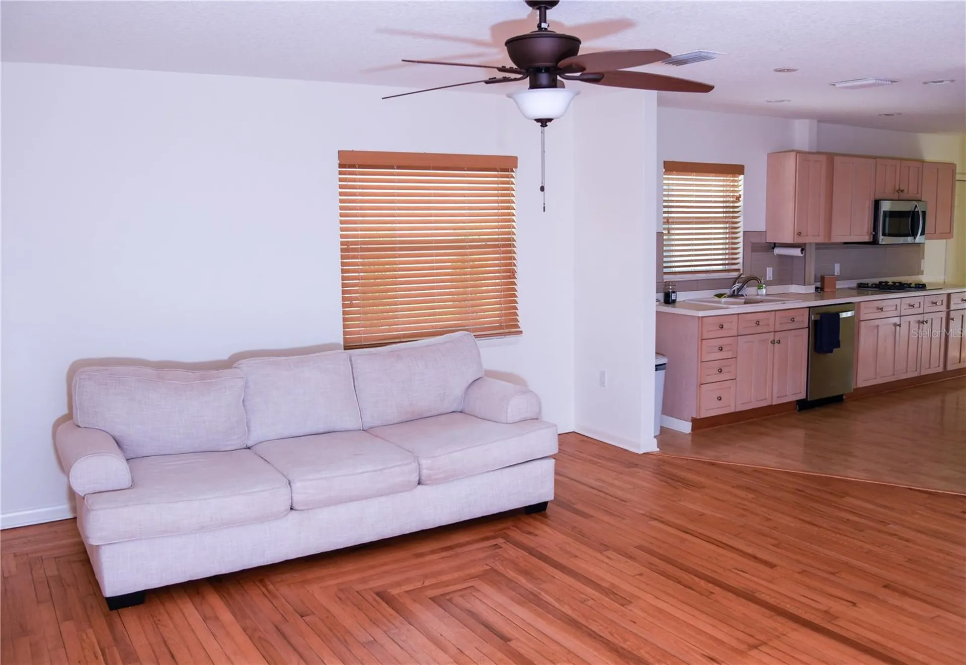 11715 N 51st Street Tampa FL 33617