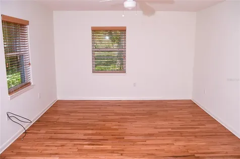 11715 N 51st Street Tampa FL 33617