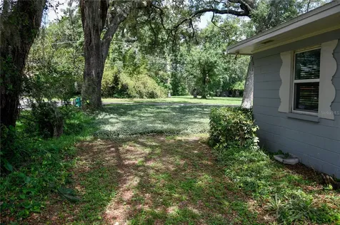 11715 N 51st Street Tampa FL 33617