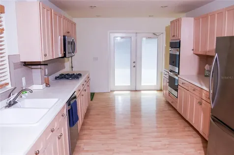 11715 N 51st Street Tampa FL 33617