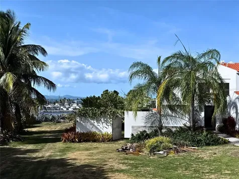 24.25 Harborview Road Humacao PR 00792