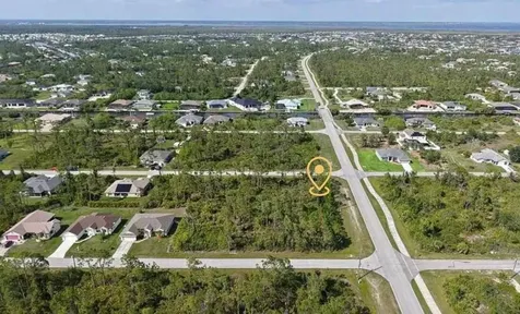14307 Edsel Drive Port Charlotte FL 33981