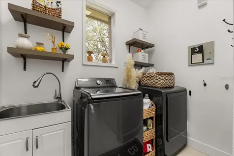 8050 Rural Retreat Court Orlando FL 32819