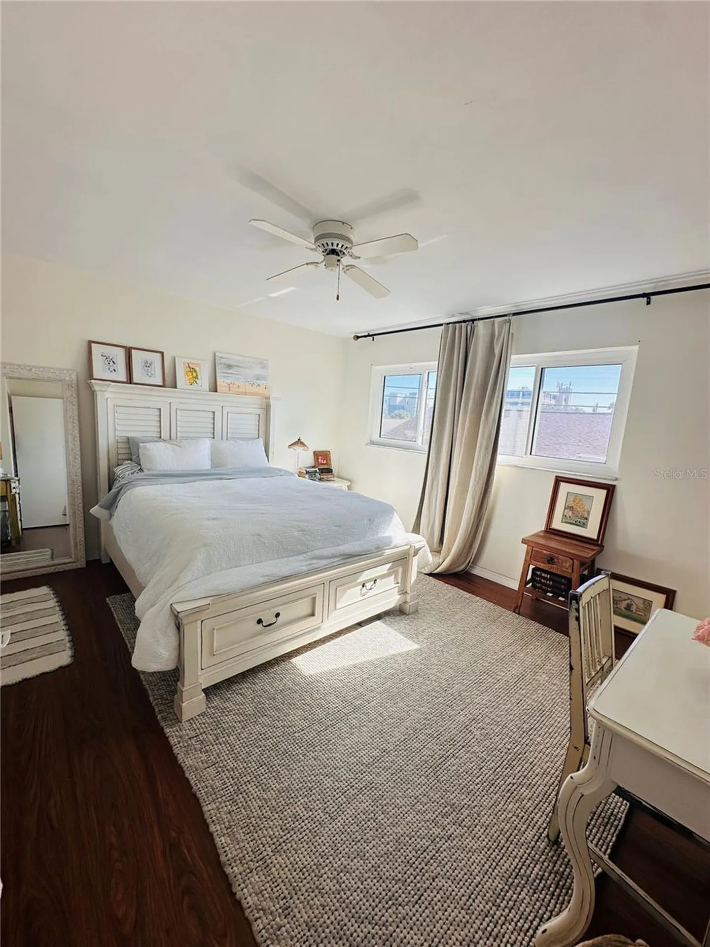 1221 Drew Street Clearwater FL 33755