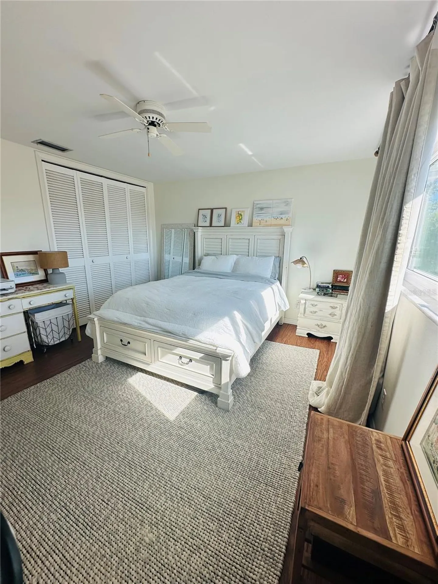 1221 Drew Street Clearwater FL 33755