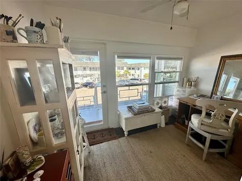 1221 Drew Street Clearwater FL 33755