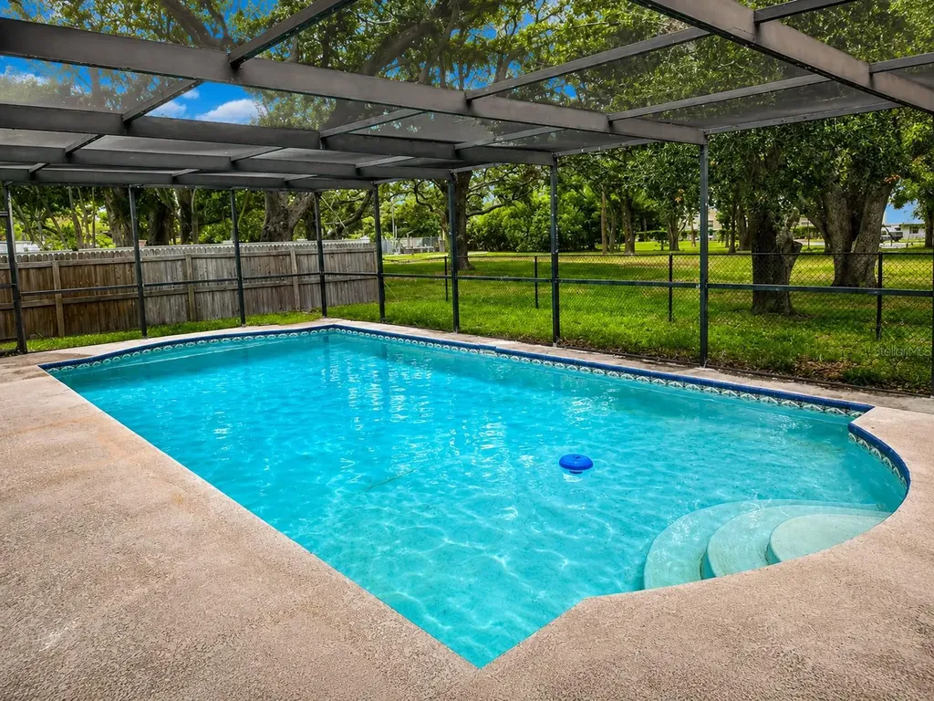 2013 Kamensky Road Clearwater FL 33763