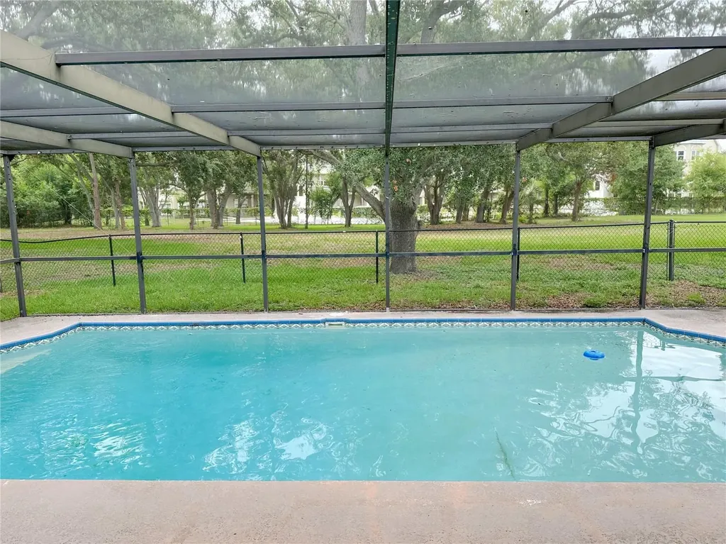 2013 Kamensky Road Clearwater FL 33763
