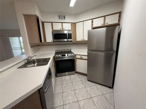 3900 Southpointe Drive Orlando FL 32822