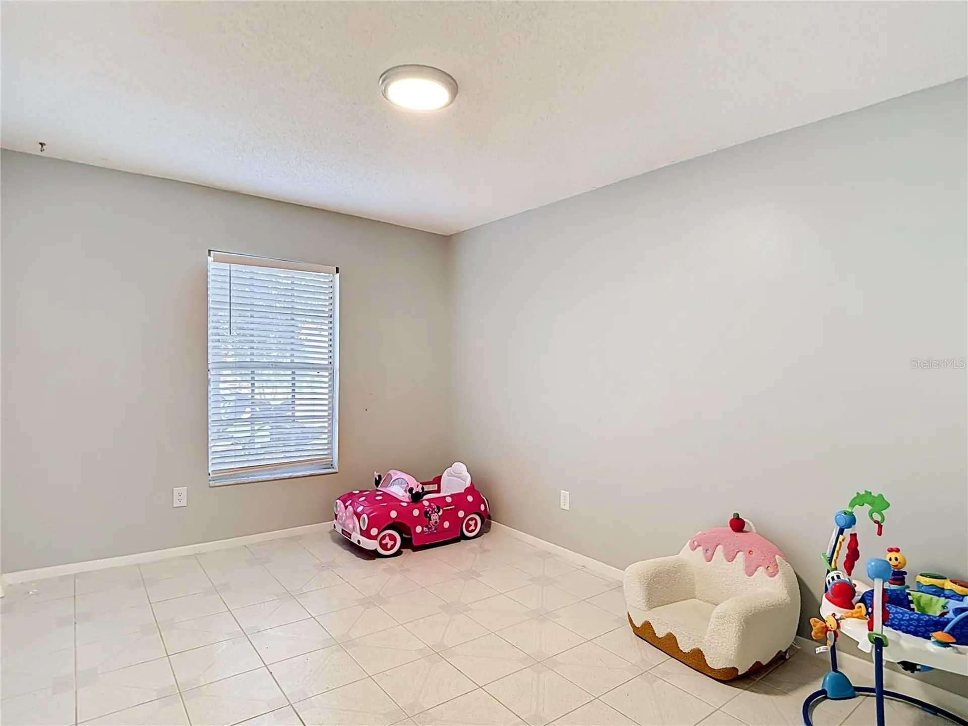 7110 Hollowell Drive Tampa FL 33634
