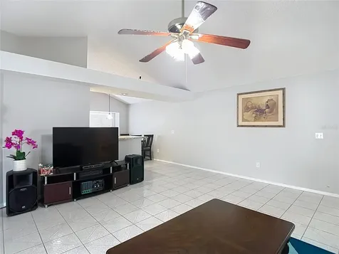 7110 Hollowell Drive Tampa FL 33634