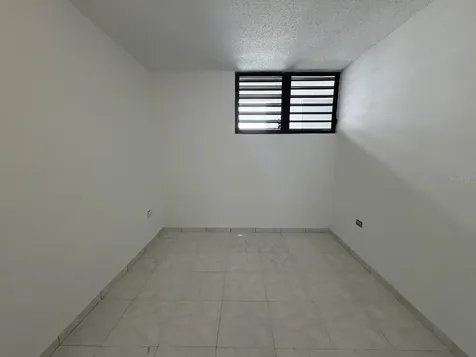 1 Cll Almonte San Juan PR 00926