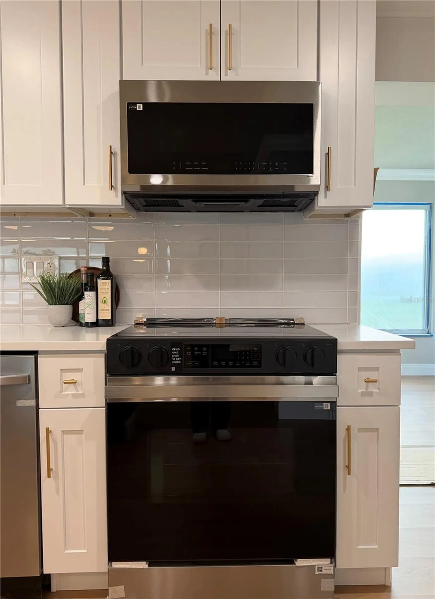 9608 41st Street N Pinellas Park FL 33782