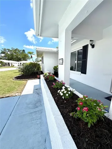 9608 41st Street N Pinellas Park FL 33782