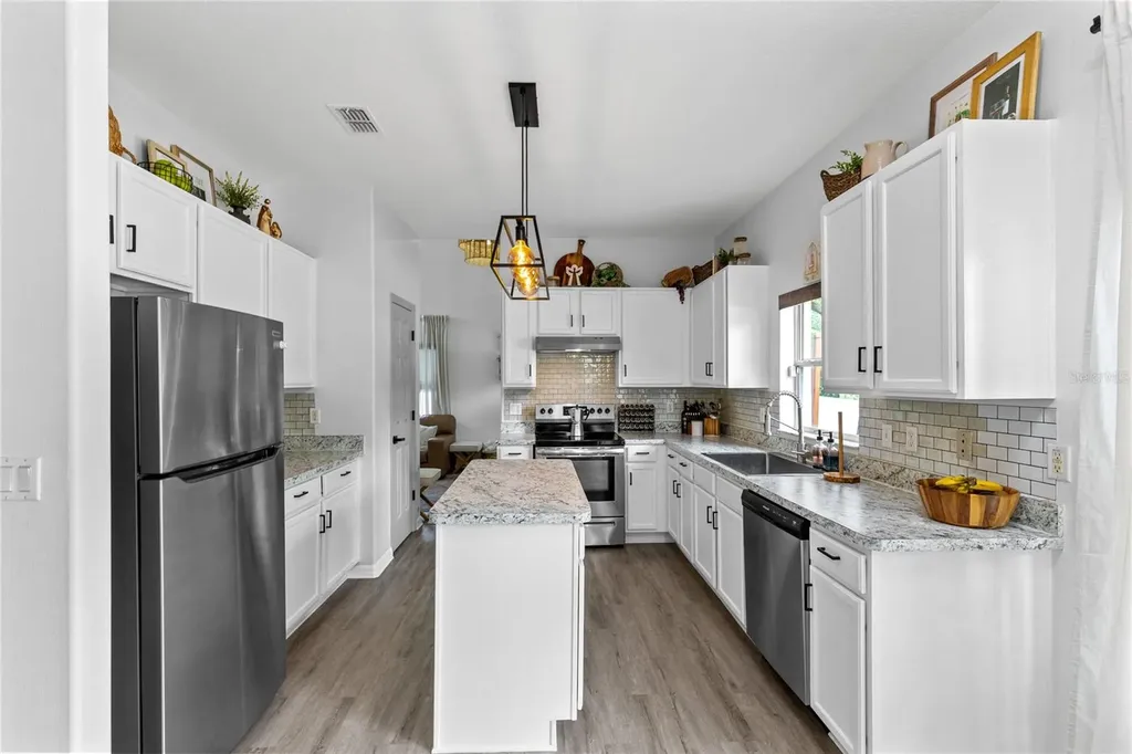 498 Wekiva Crest Drive Apopka FL 32712