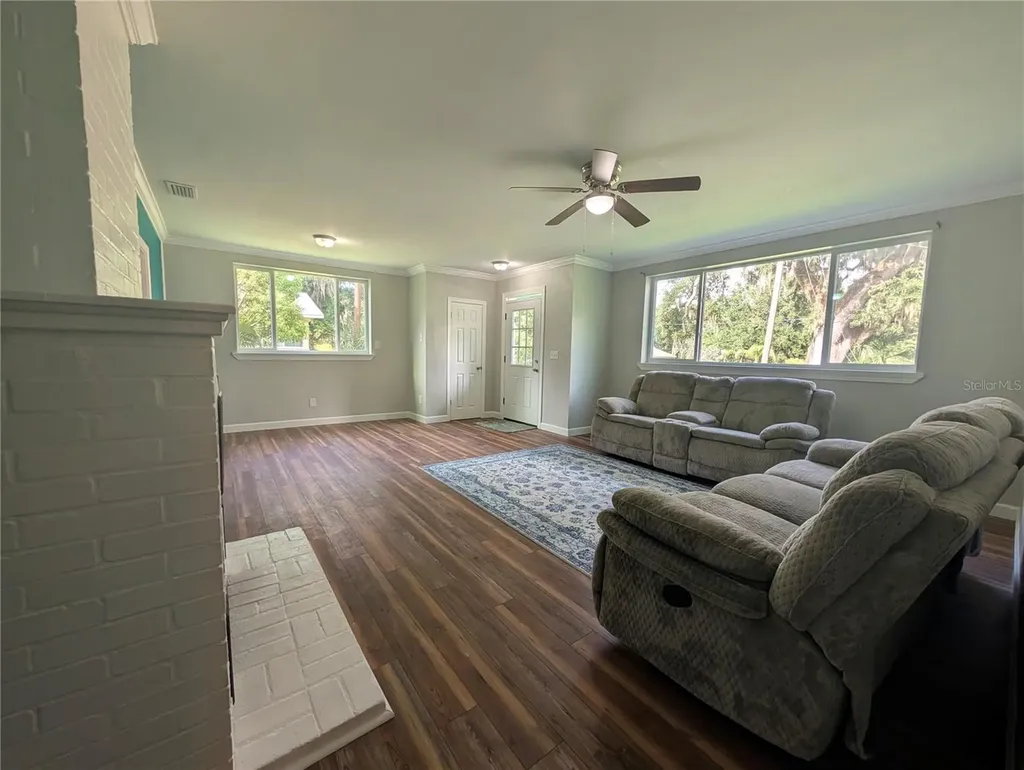 414 S Prospect Street Crescent City FL 32112