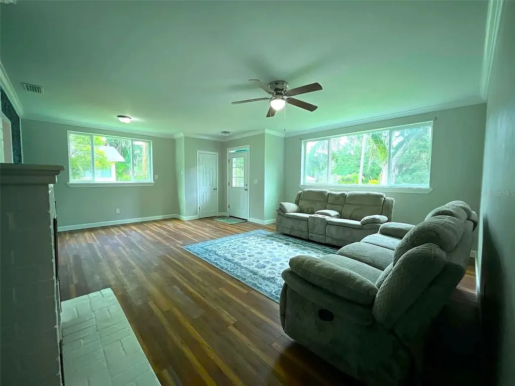 414 S Prospect Street Crescent City FL 32112