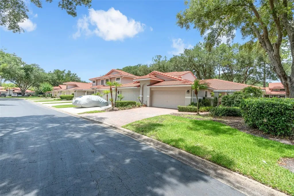 8237 Breeze Cove Lane Orlando FL 32819