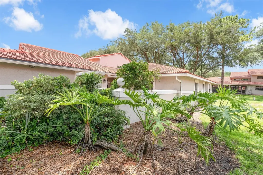 8237 Breeze Cove Lane Orlando FL 32819