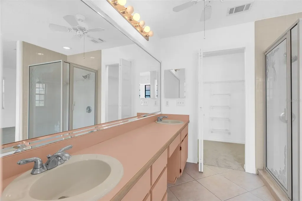 8237 Breeze Cove Lane Orlando FL 32819