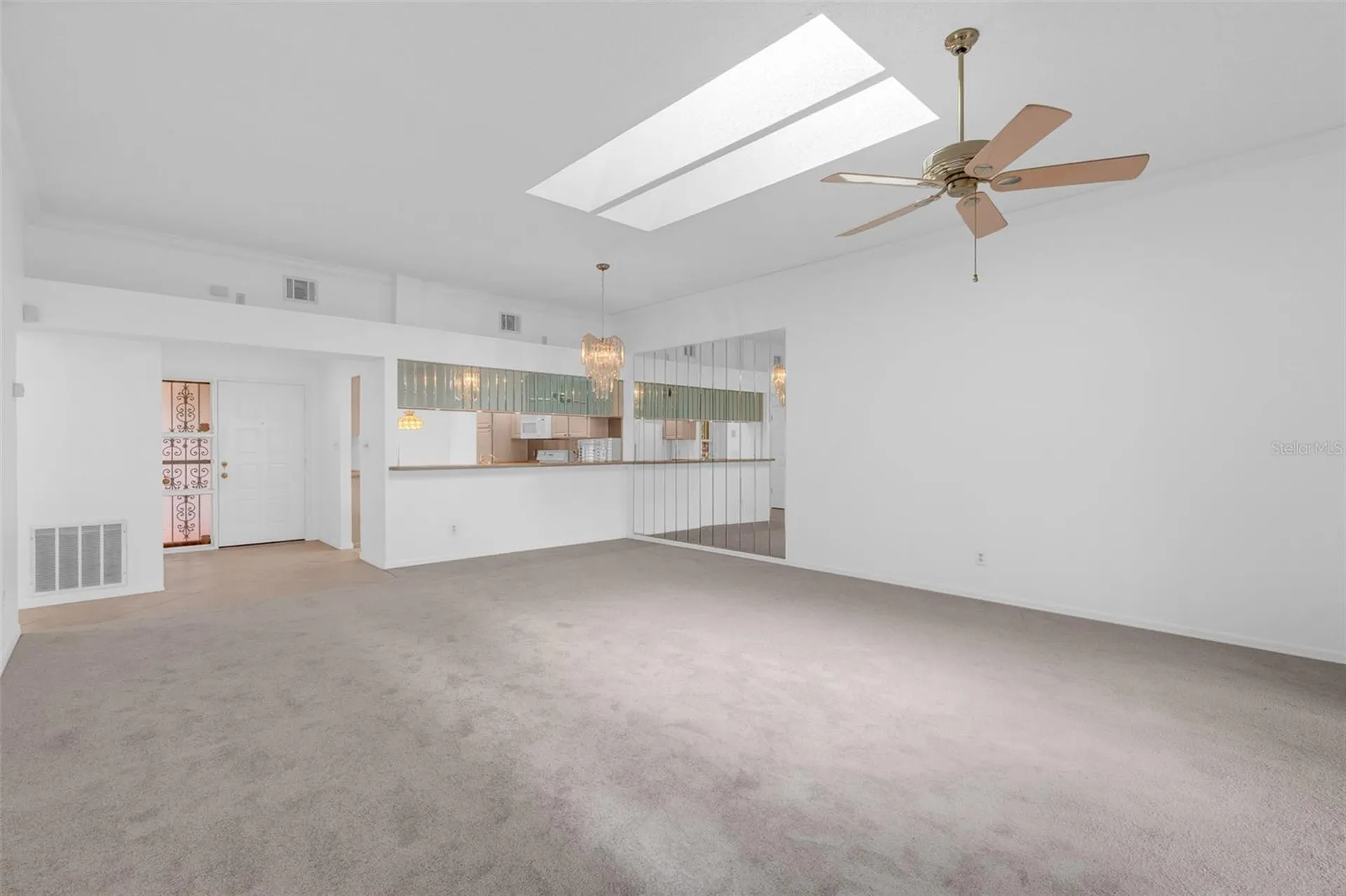 8237 Breeze Cove Lane Orlando FL 32819