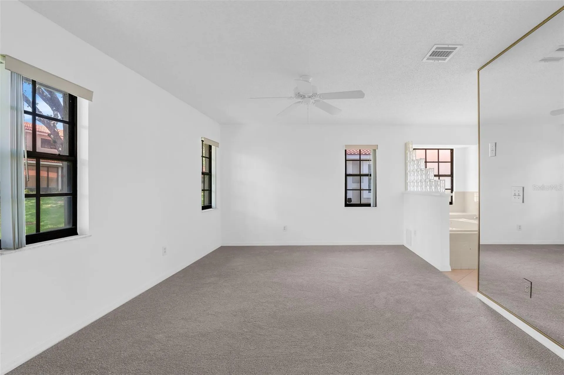 8237 Breeze Cove Lane Orlando FL 32819