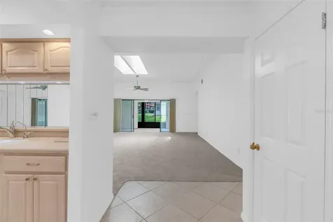 8237 Breeze Cove Lane Orlando FL 32819