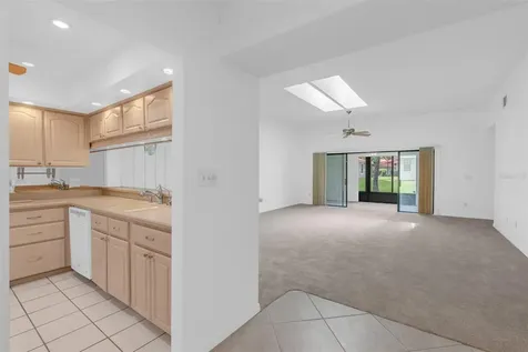 8237 Breeze Cove Lane Orlando FL 32819
