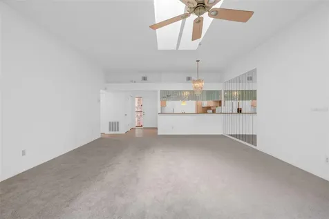 8237 Breeze Cove Lane Orlando FL 32819