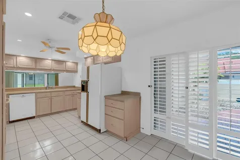 8237 Breeze Cove Lane Orlando FL 32819