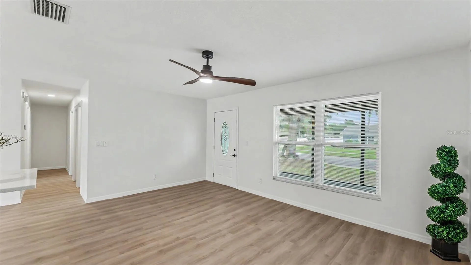 1151 Oakhill Street Seffner FL 33584