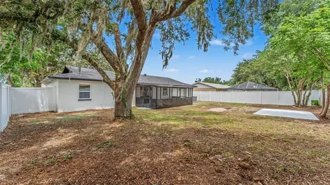 1151 Oakhill Street Seffner FL 33584