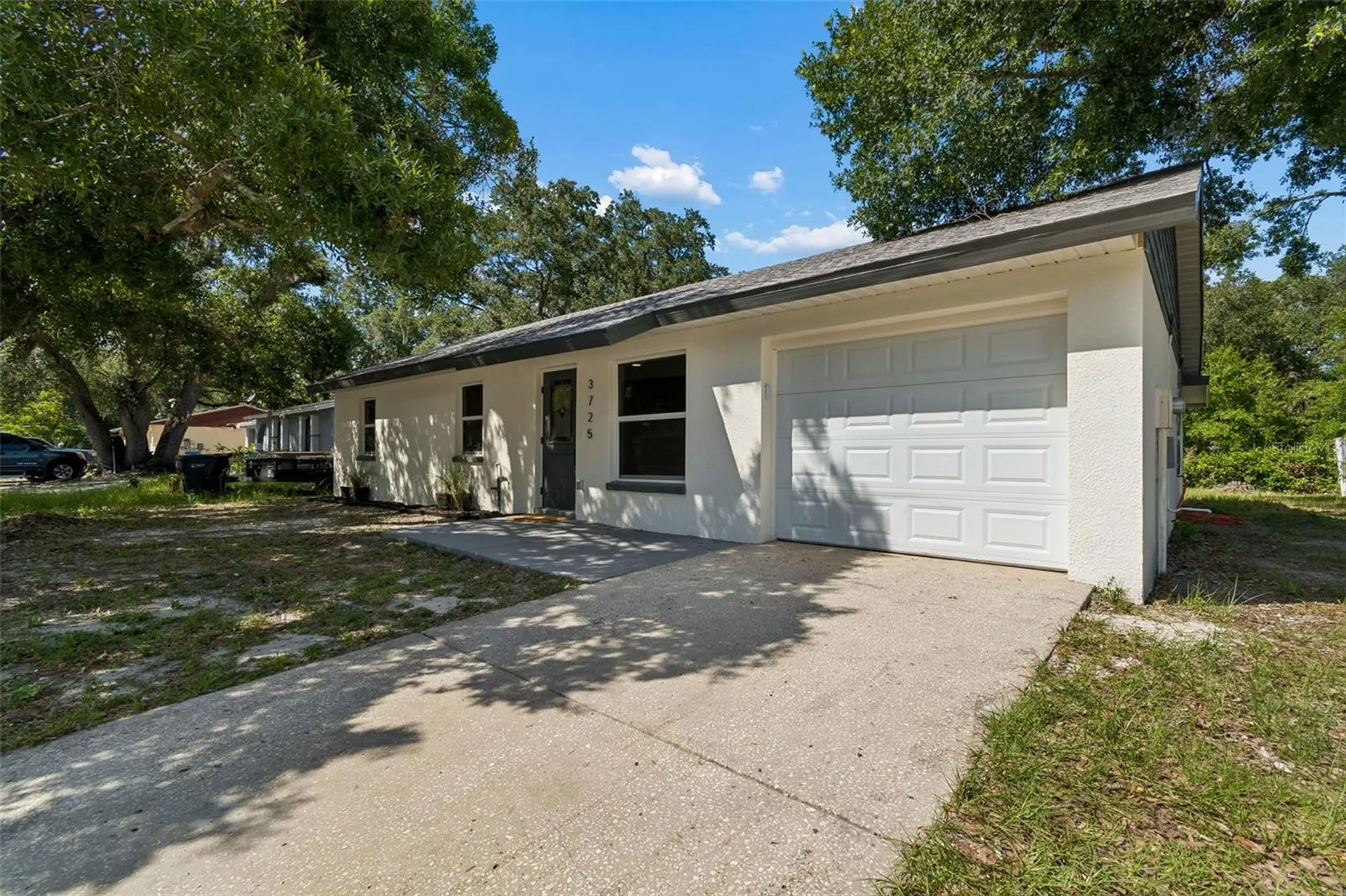 3725 Ambermist Drive Tampa FL 33619